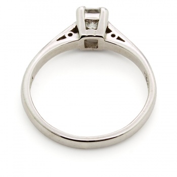 18ct White Gold Diamond 33pts Solitaire Ring Size K